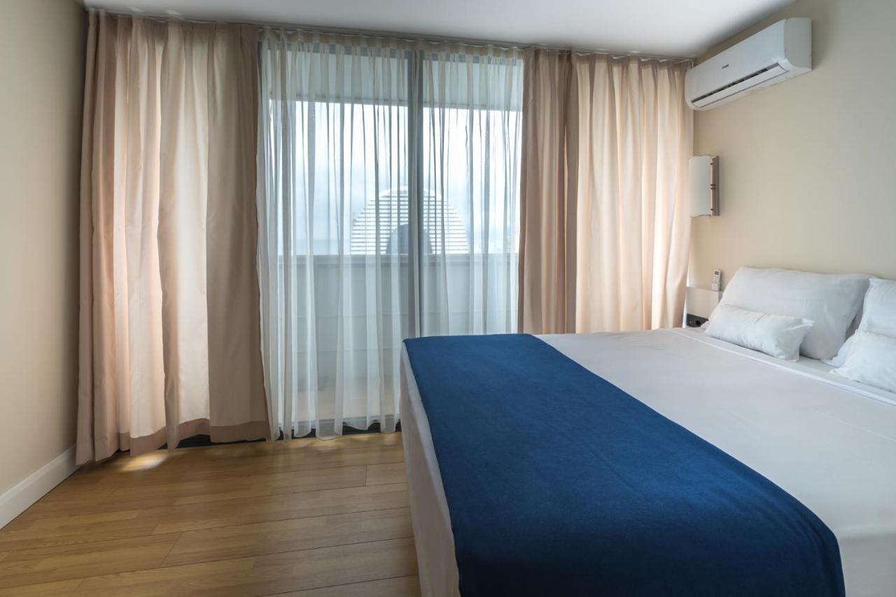 Downtown Centre In Batumi Aparthotel Orbi City In บาทูมิ ภายนอก รูปภาพ