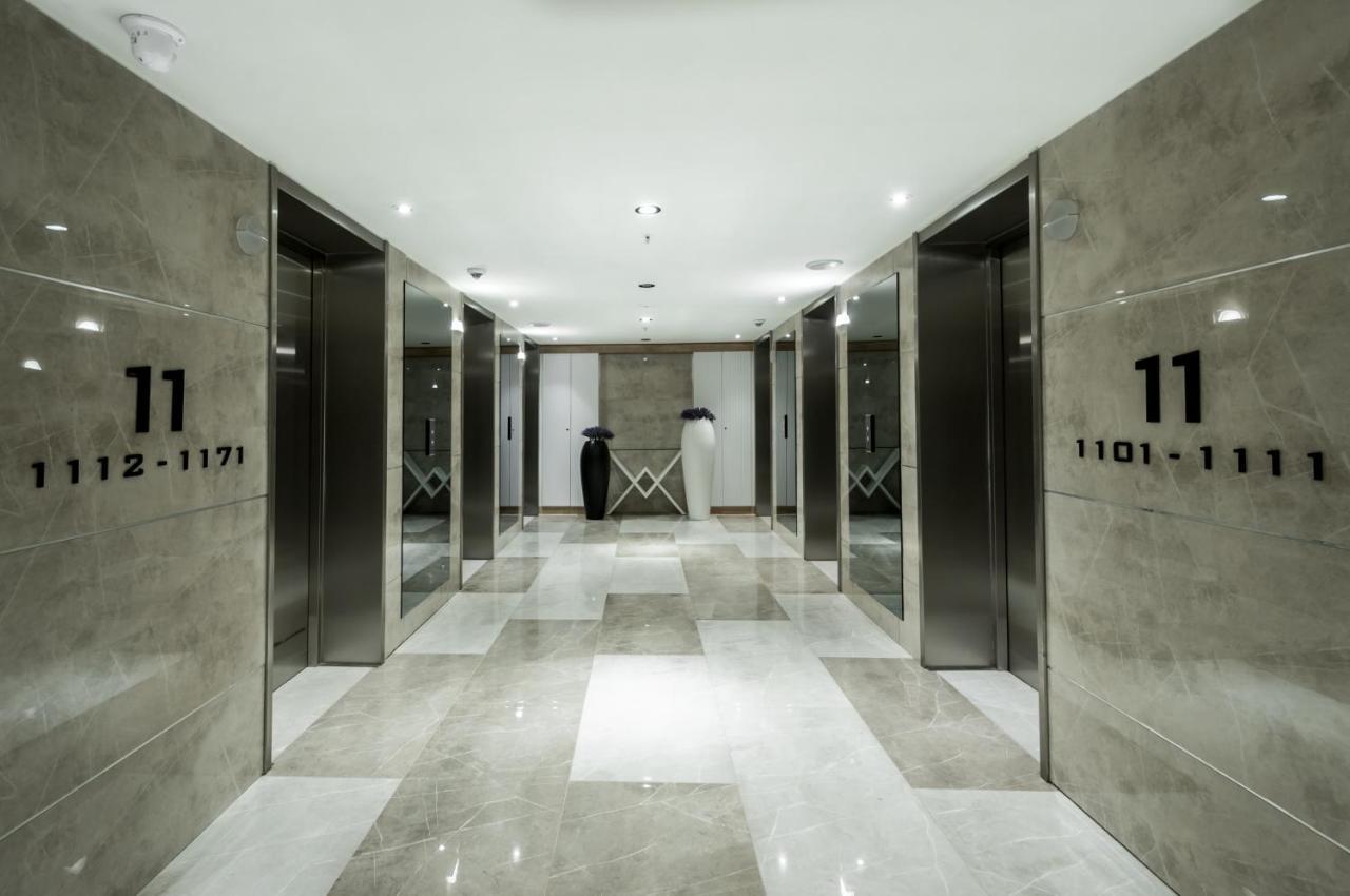 Downtown Centre In Batumi Aparthotel Orbi City In บาทูมิ ภายนอก รูปภาพ