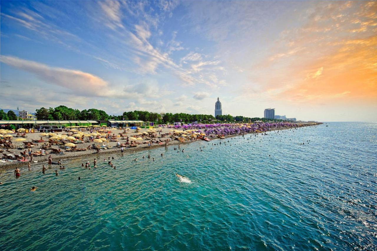 Downtown Centre In Batumi Aparthotel Orbi City In บาทูมิ ภายนอก รูปภาพ