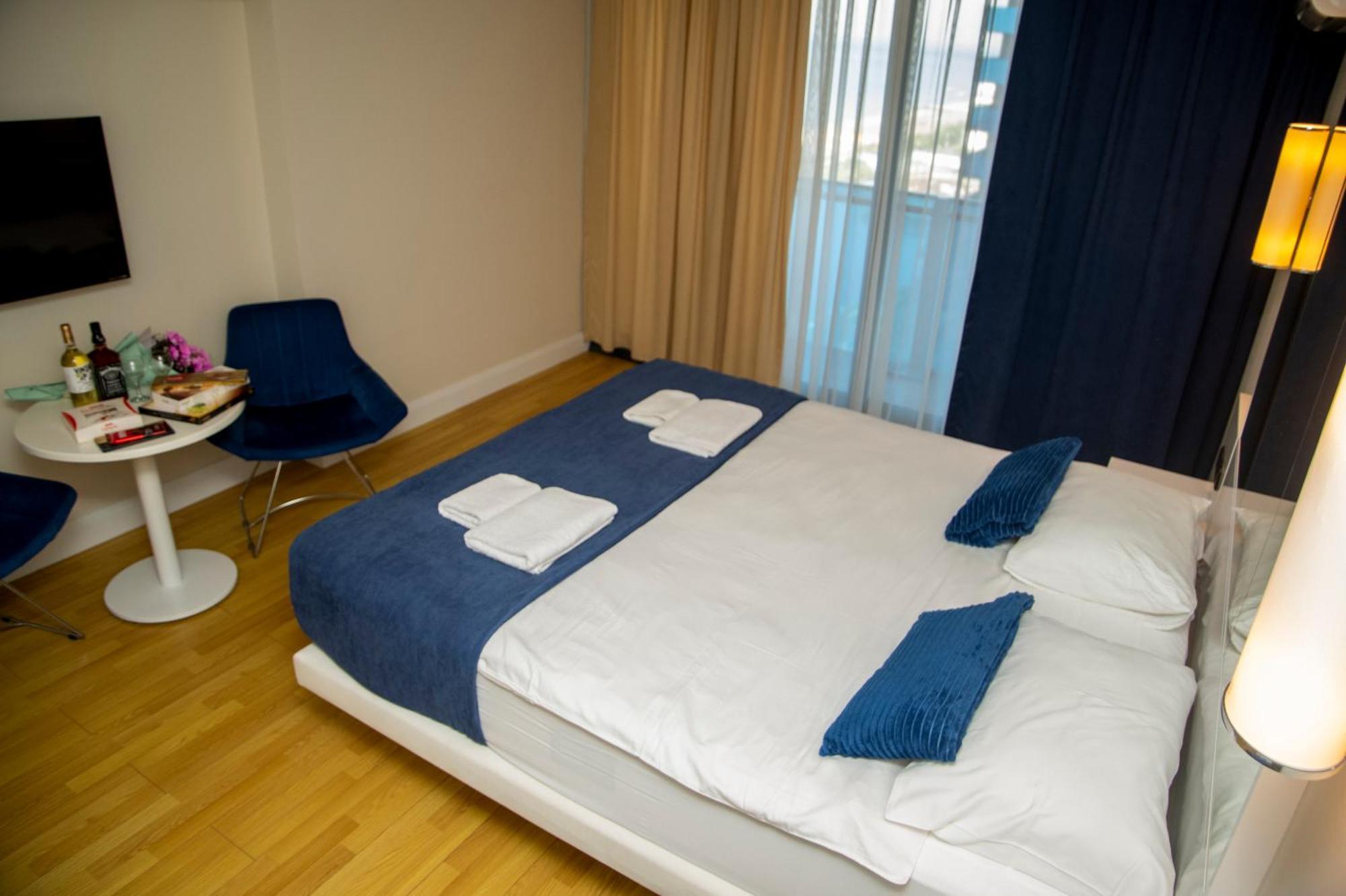 Downtown Centre In Batumi Aparthotel Orbi City In บาทูมิ ภายนอก รูปภาพ