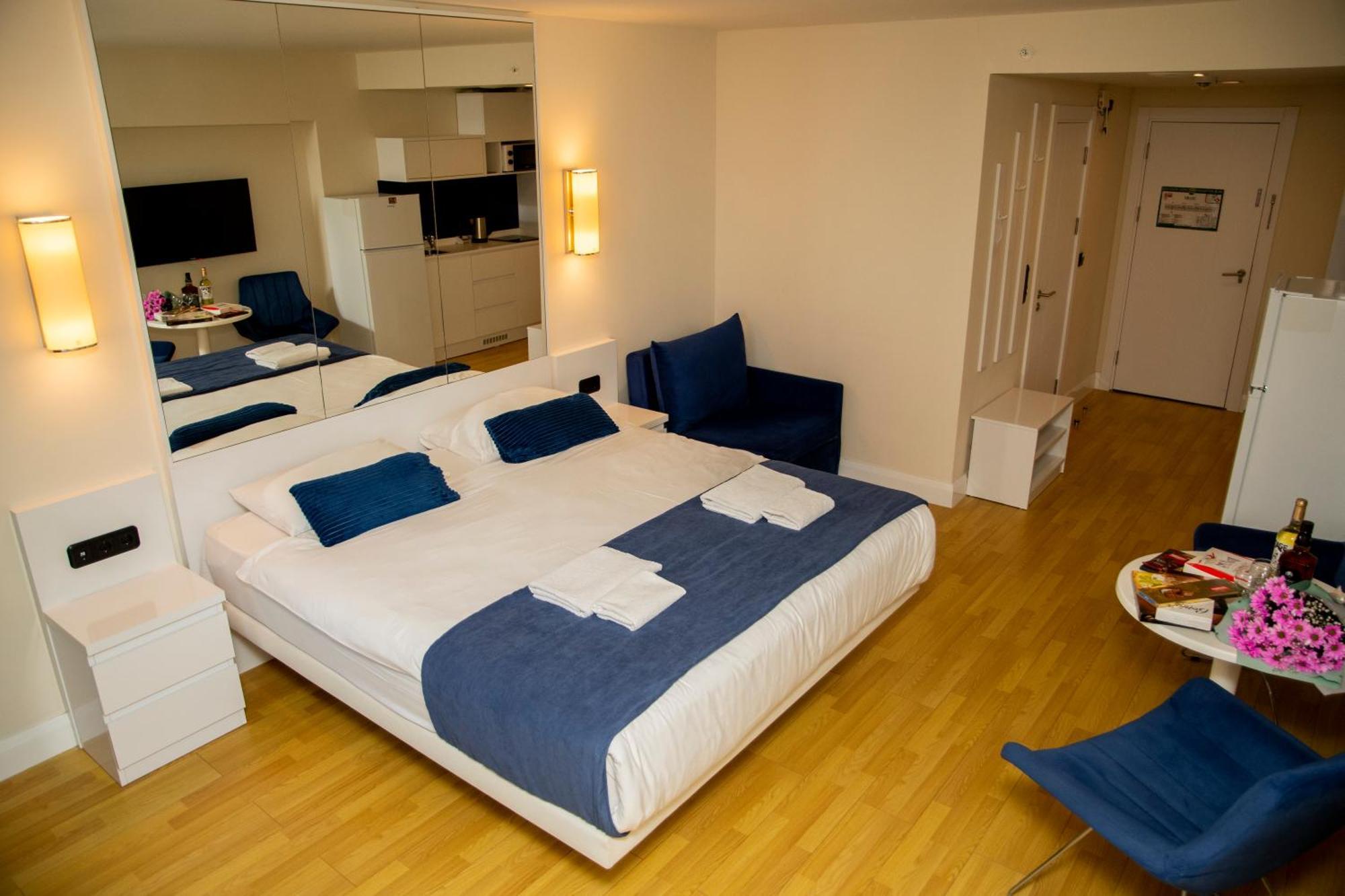 Downtown Centre In Batumi Aparthotel Orbi City In บาทูมิ ภายนอก รูปภาพ